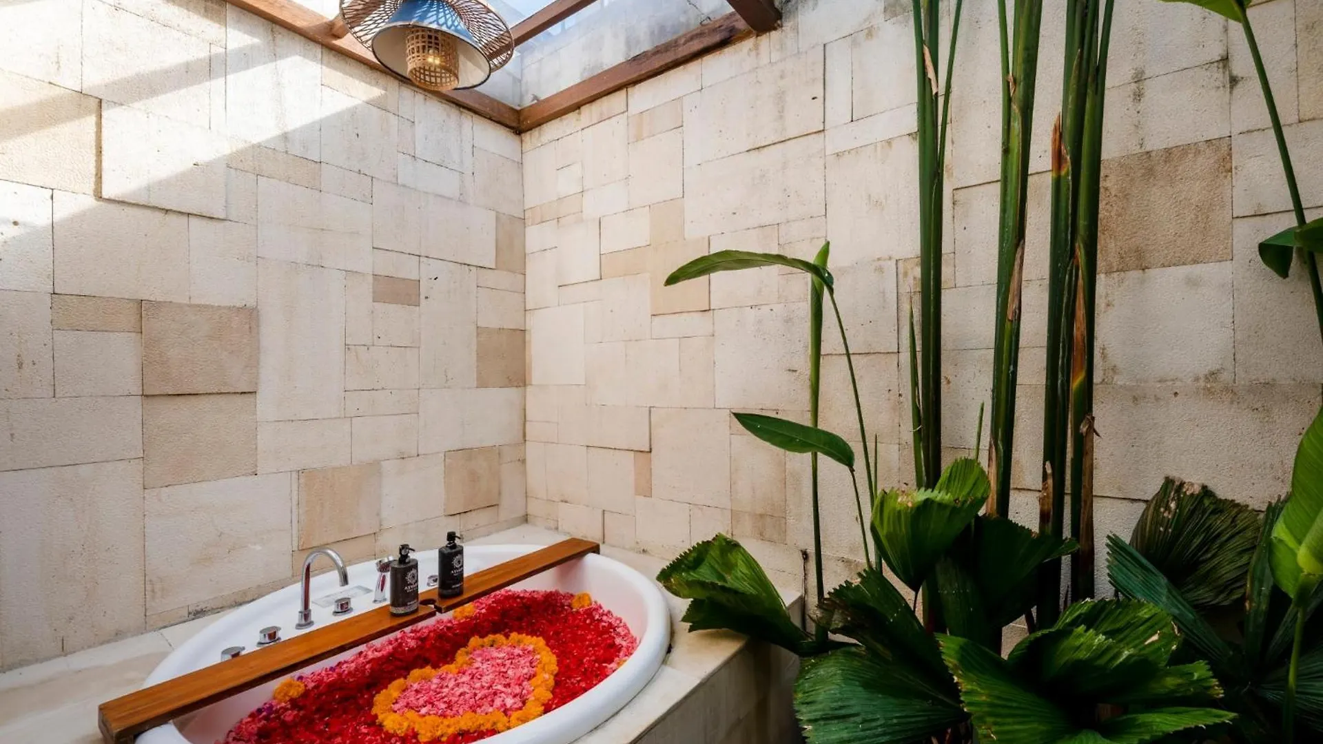 Asvara Villa Ubud By Ini Vie Hospitality Indonesia