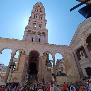 Stojanac Split
